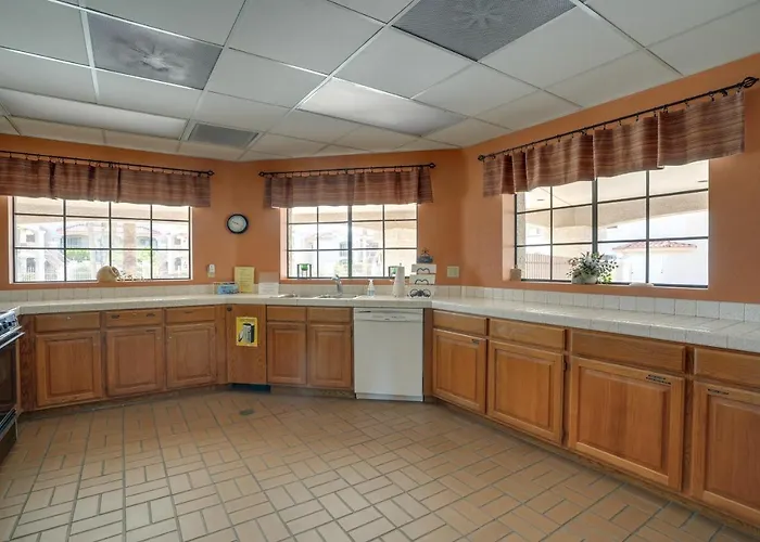 Pool Access! 55 + Snowbird Retreat In *