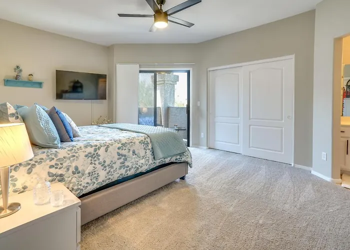 Holiday home Pool Access! 55 + Snowbird Retreat In *