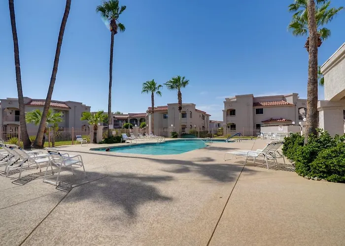 Pool Access! 55 + Snowbird Retreat In *