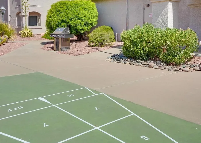 Pool Access! 55 + Snowbird Retreat In * Peoria